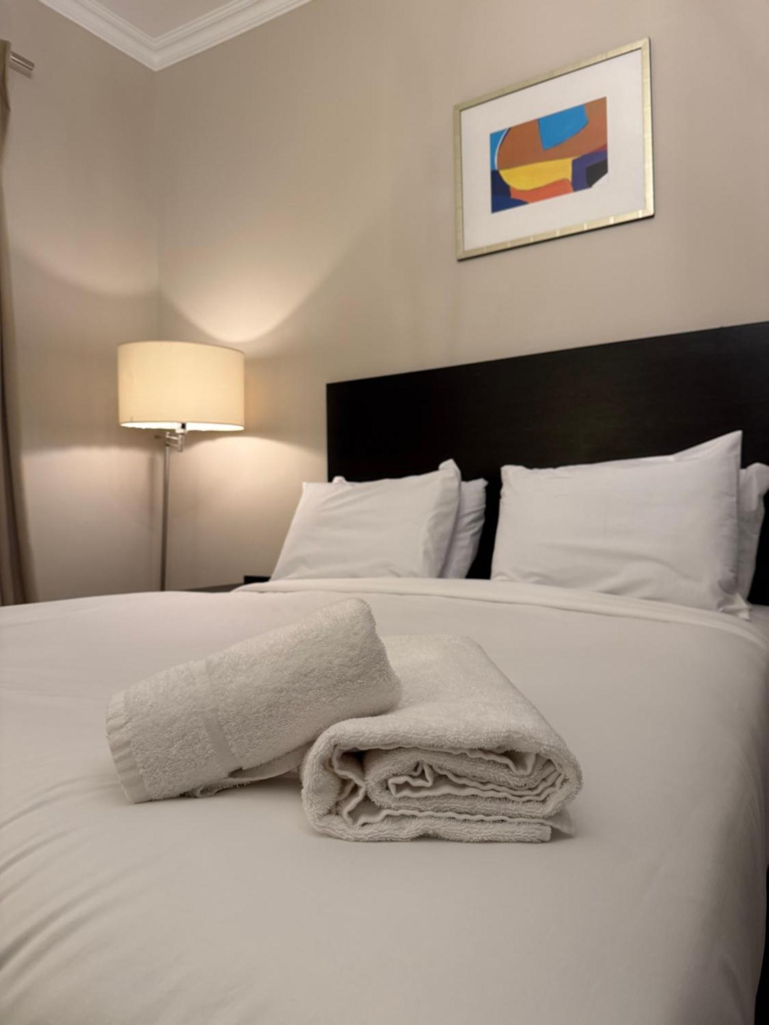Green Ariana Hotel - Near Wembley And Central 런던 외부 사진