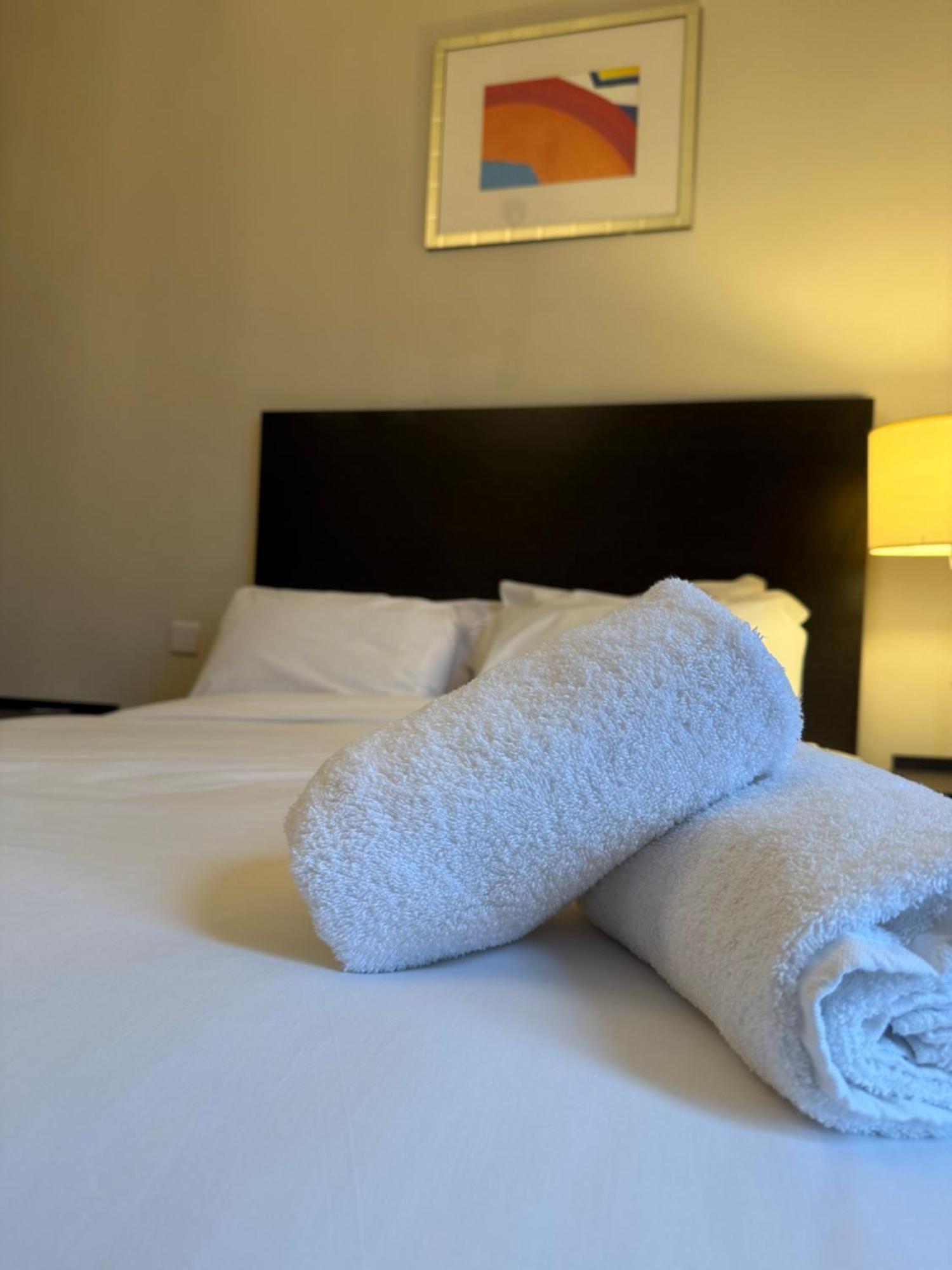 Green Ariana Hotel - Near Wembley And Central 런던 외부 사진