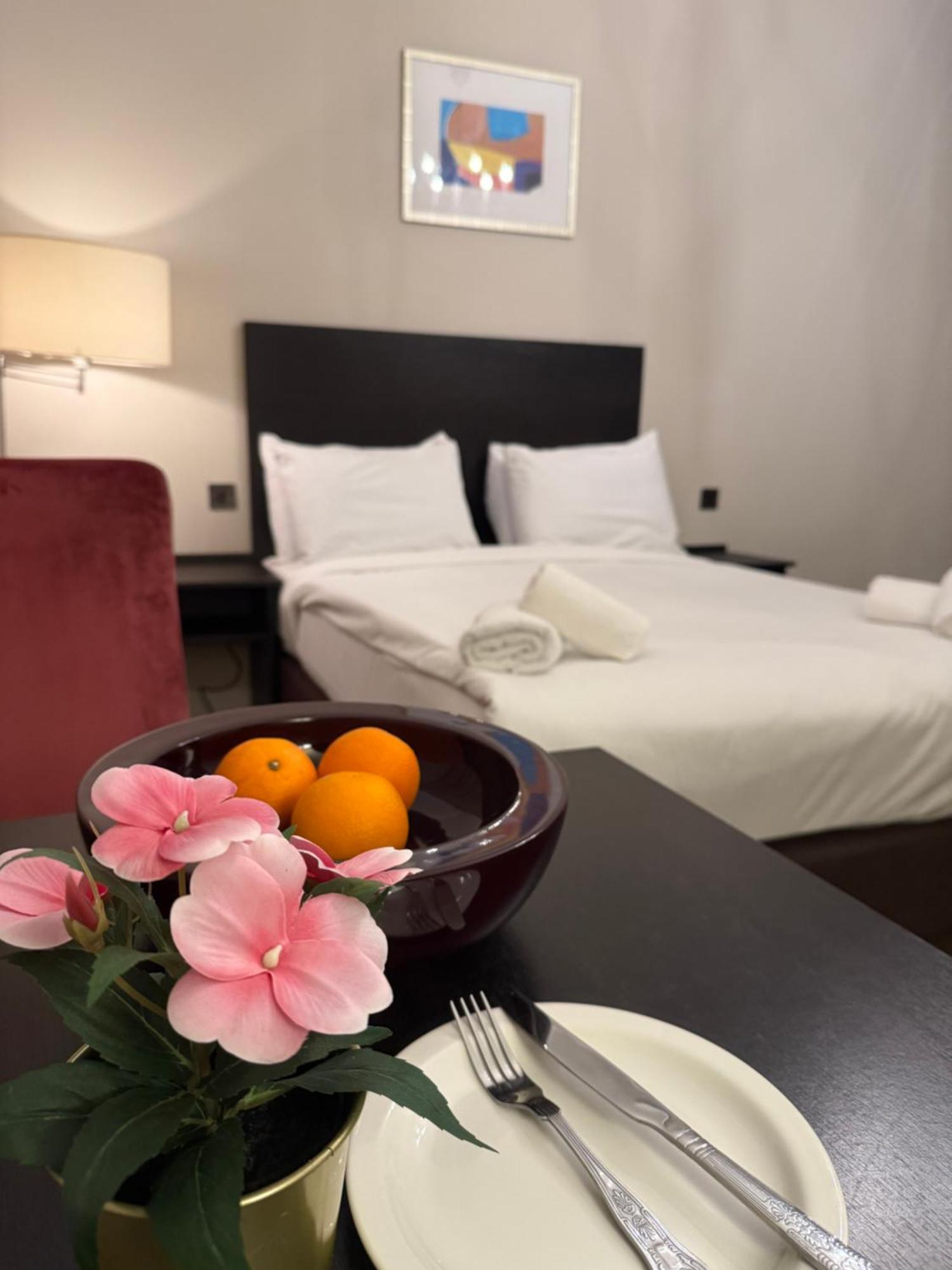 Green Ariana Hotel - Near Wembley And Central 런던 외부 사진